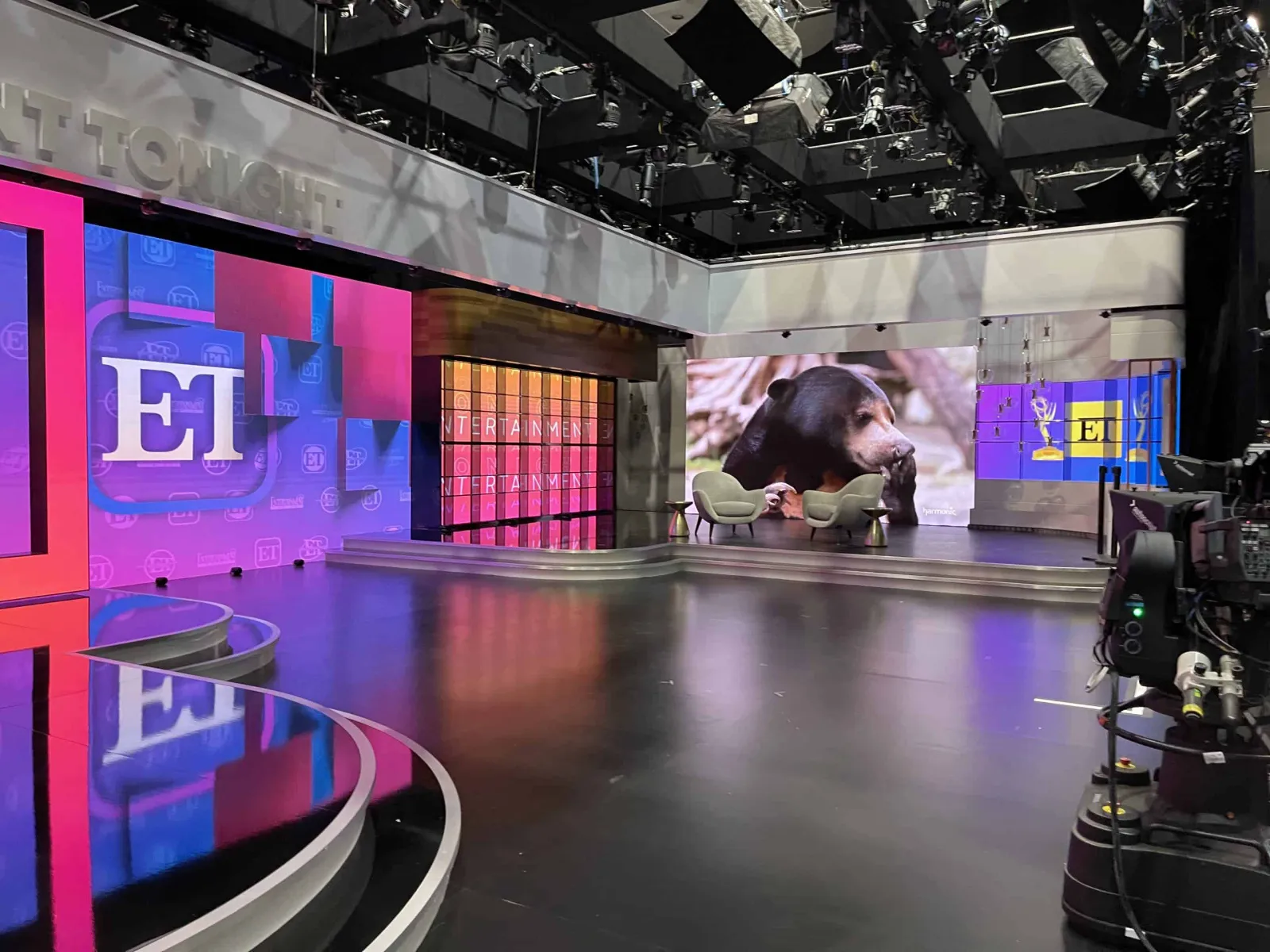 Broadcast set with LED backdrop